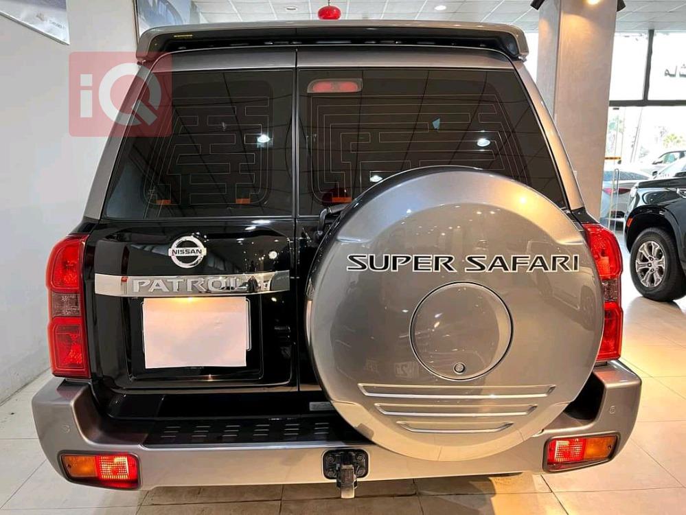 Nissan Patrol Safari